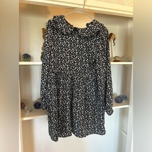 NWT Daisy Street, Black dress with white flowers, Size Small